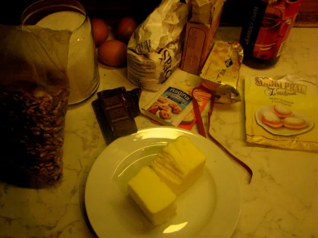 Orehove čokoladne kocke